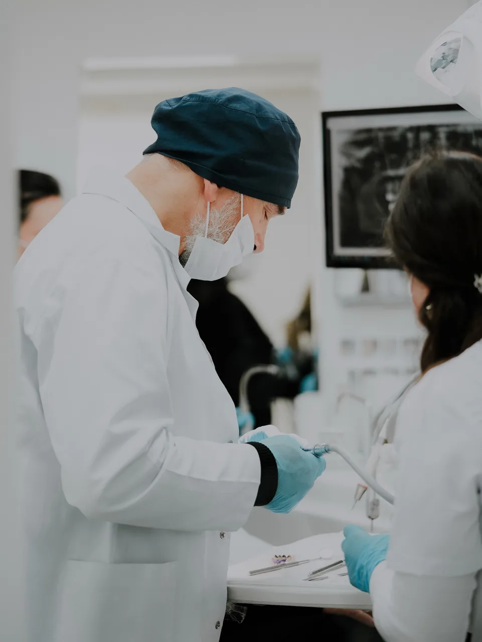 Dentist Hakan Kaval