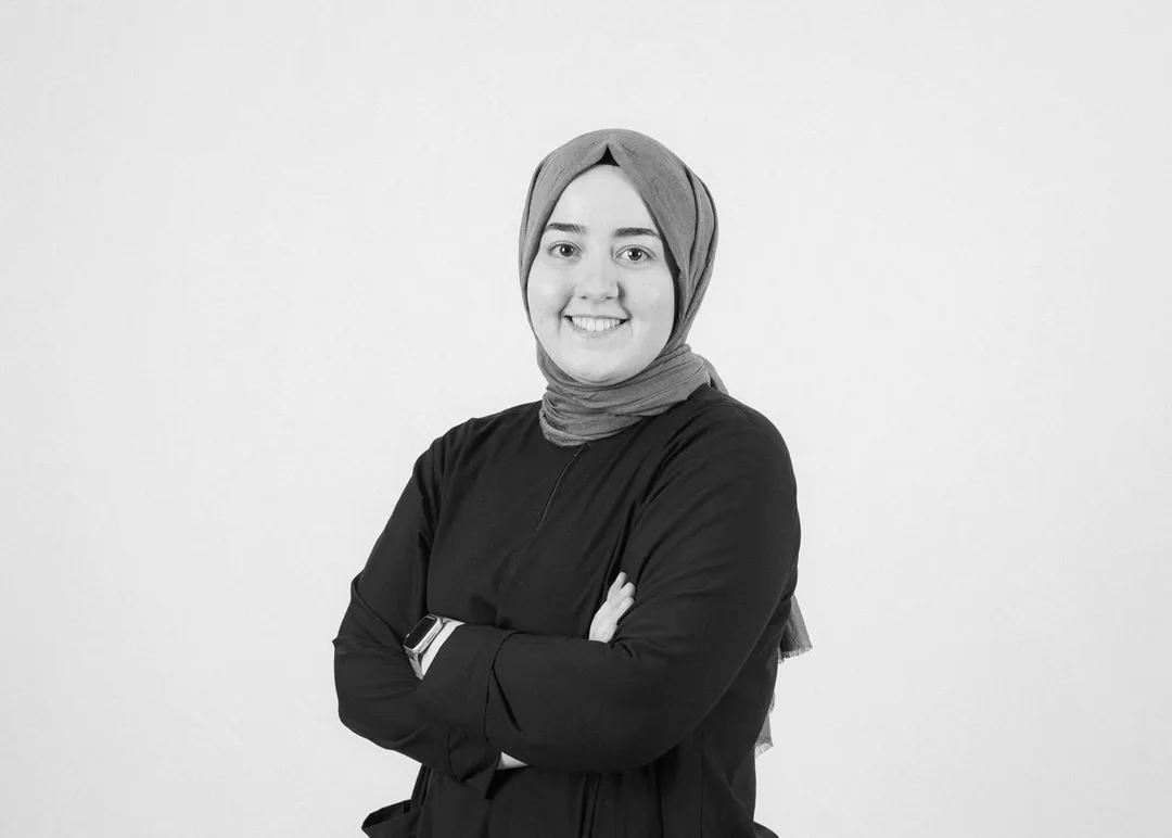 Dentist Melike Yavuz