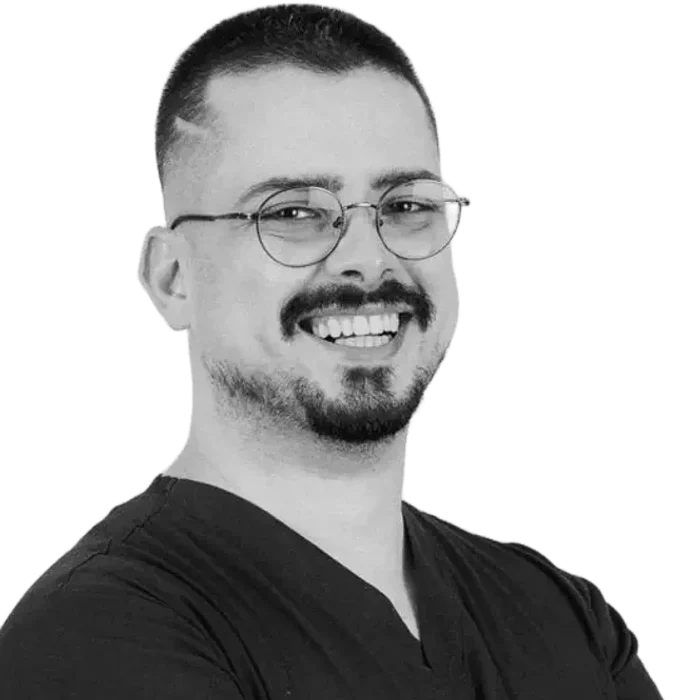 Dentist, PhD Murat Evcenler
